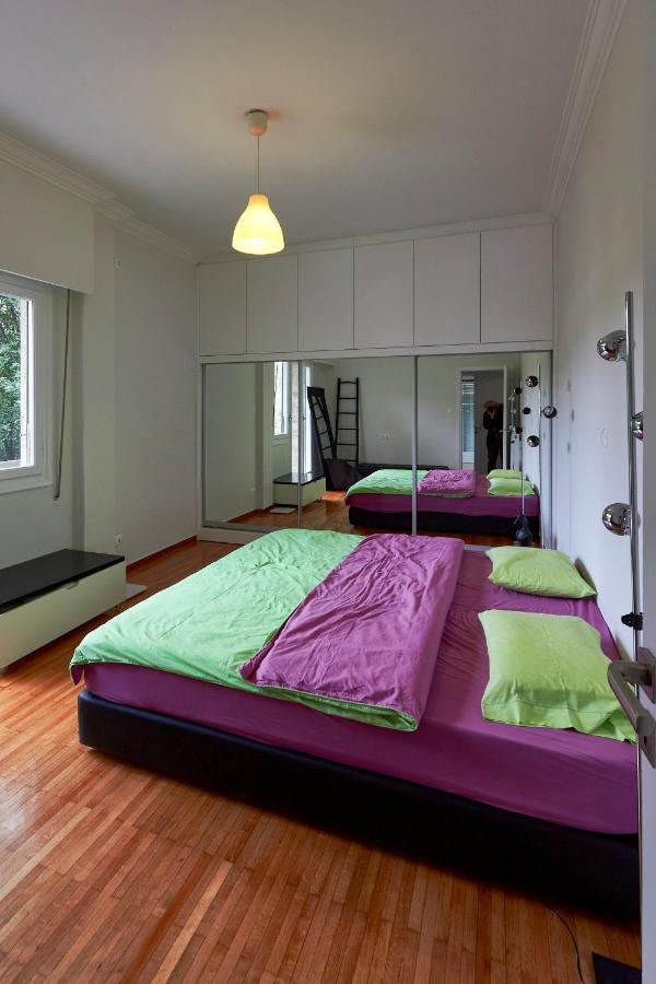 Fully Renovated, Family-Friendly Apartment, Next To A Huge Green Park, In Athens Center Exterior foto