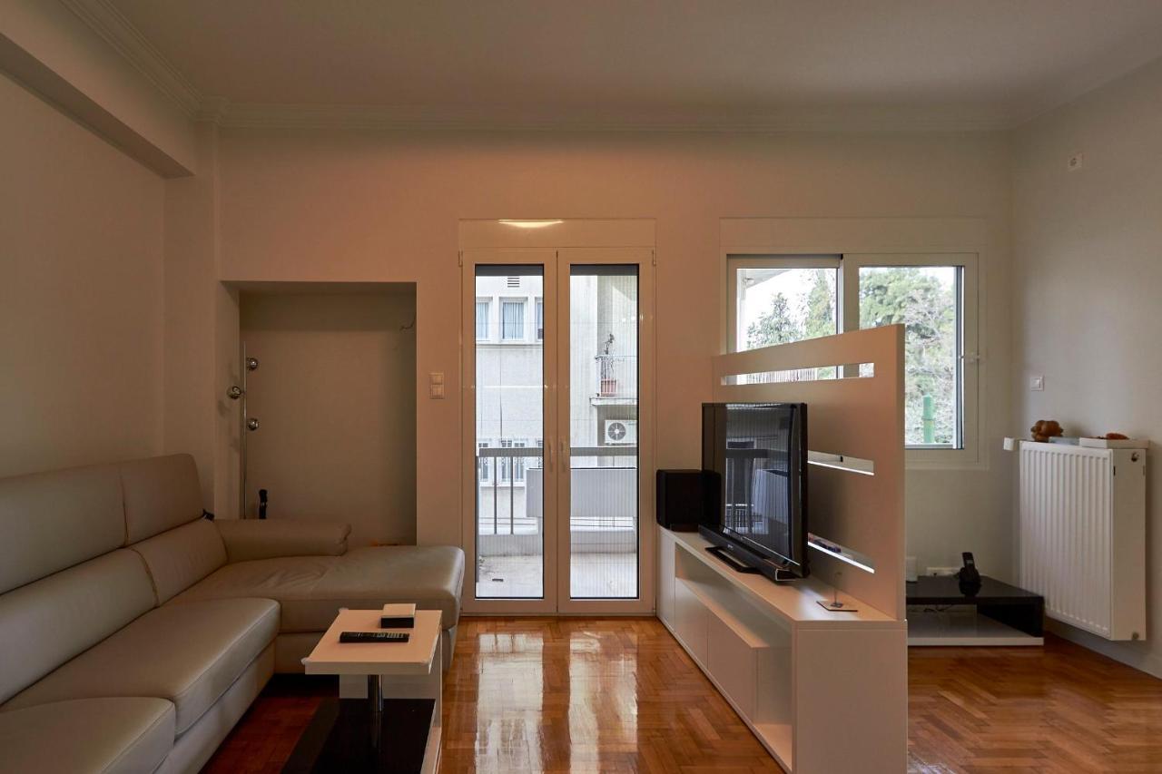 Fully Renovated, Family-Friendly Apartment, Next To A Huge Green Park, In Athens Center Exterior foto