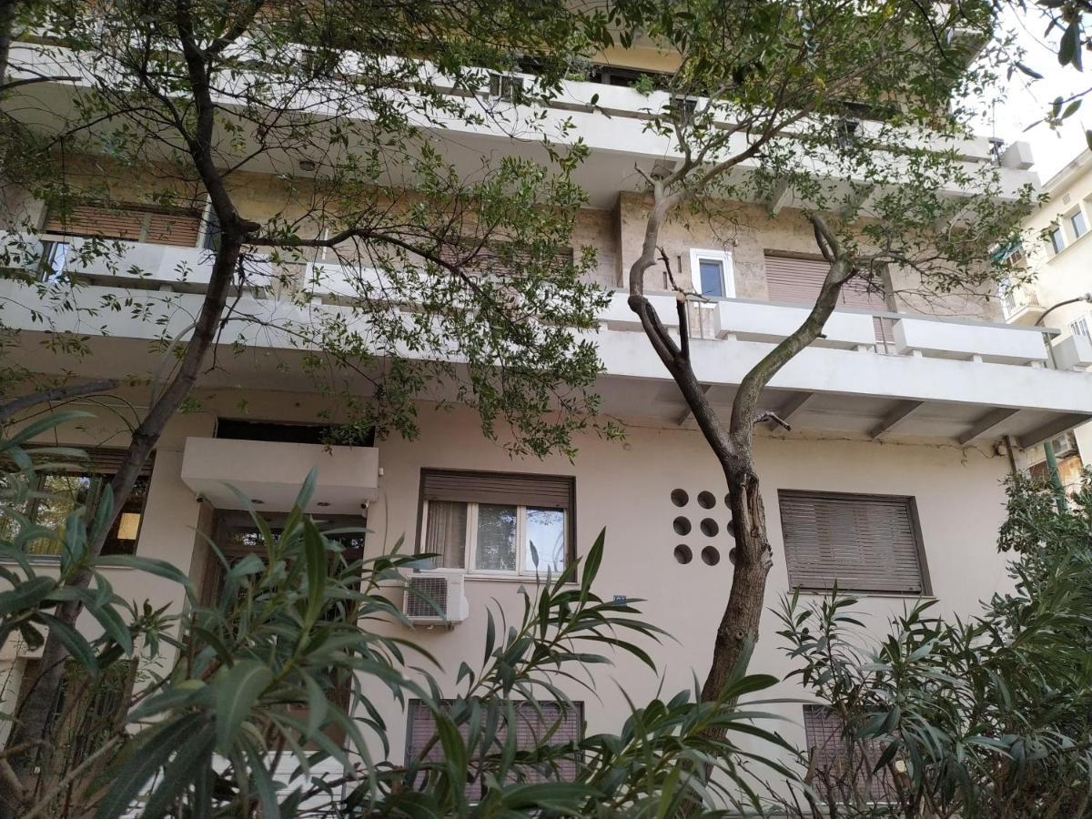 Fully Renovated, Family-Friendly Apartment, Next To A Huge Green Park, In Athens Center Exterior foto